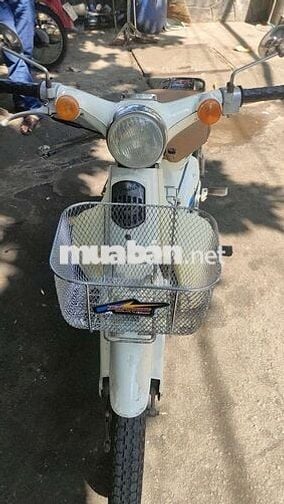 Nhà có chiếc xe cub 50cc cần bán giấy tờ đầy đủ