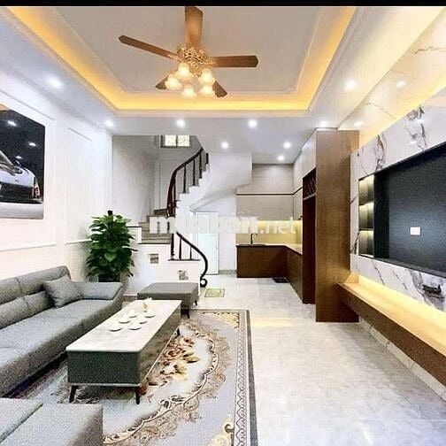 Nhà đẹp Thụy Phương, mới koong - 5 tầng, sát phố - Ô tô đỗ cổng.