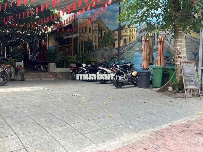 Cho thuê mặt bằng kinh doanh sát Hoàng Diệu 2