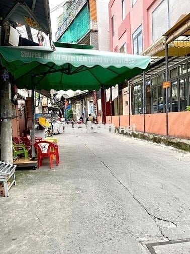 Lô góc 2 HXT 90m² kế Bason chỉ 8.5 tỷ  • 5.6m❌ 16m❌ 3 tầng 4 phòng n