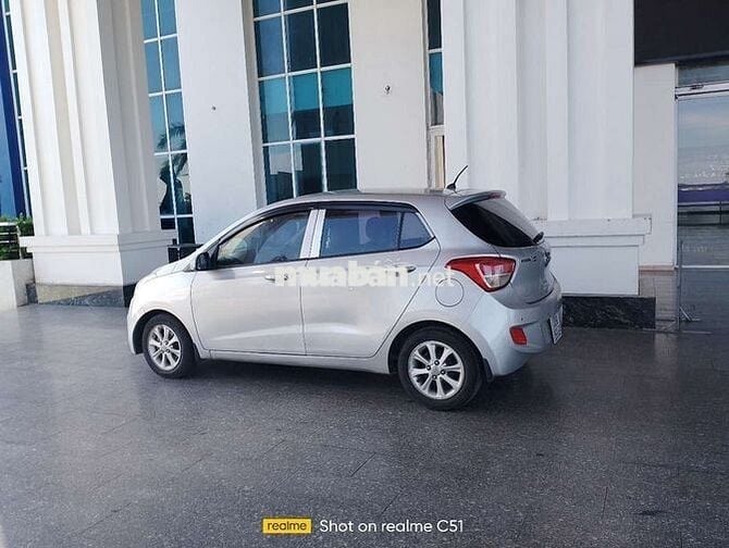 Bán xe i10 bản đủ chính chủ từ mới đời 2016