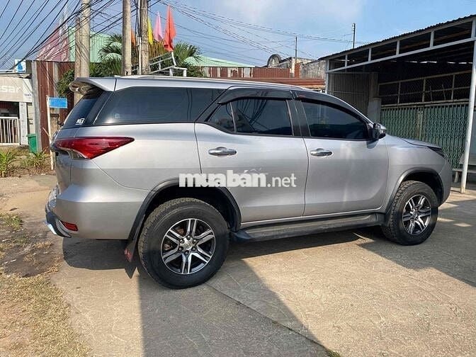 Toyota Fortuner 2019 Xăng Bạc