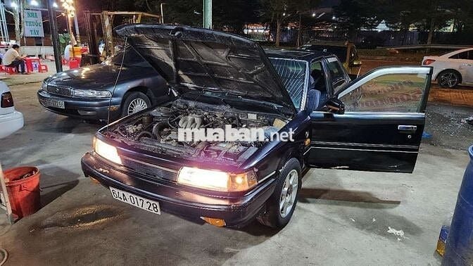 Camry cửa nóc 1988 còn kiểm giá rẻ