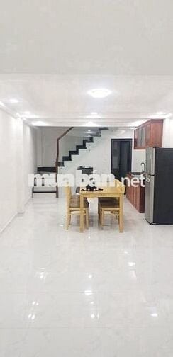 Cho thuê nhà 4PN, 2WC 13tr Đường Số 14 Linh Chiểu