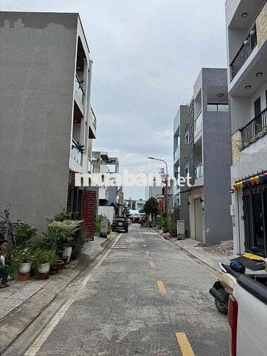 Bán Đất Thổ Cư 1768 Tỉnh Lộ 10 , Dt 4x15 , SHR , NH hổ trợ 70%.