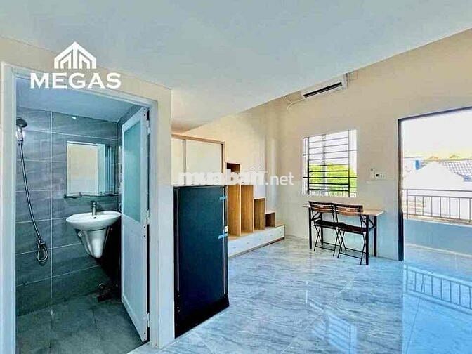 căn Hộ Dịch Vụ, Nội Thất Đầy Đủ, Ngay Đường Lớn Phạm Văn Đồng