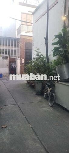 Cho thuê nhà nguyên căn hẻm xe hơi