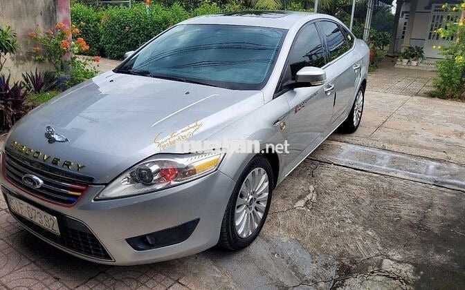 FoModeo,,phiên bản 2,3,,cưc đep sx 2010 AT