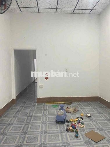 Diện tích 56 mét vuông,diện tích sử dụng 64 mét vuông Ngang 3,5 dài 16