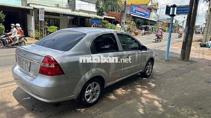 Chevrolet Aveo 2015 Xám 5 chỗ