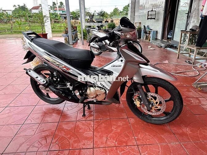 dư xe thanh lý yaz