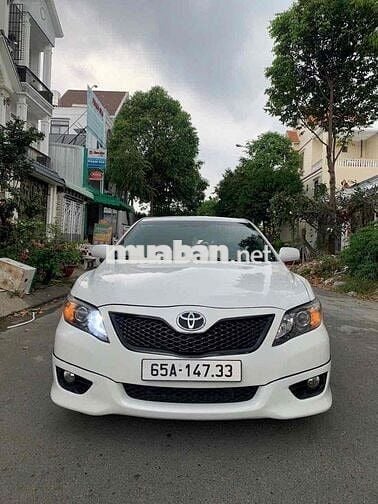 Toyota Camry 2009 SE 2.5 - 130000 km