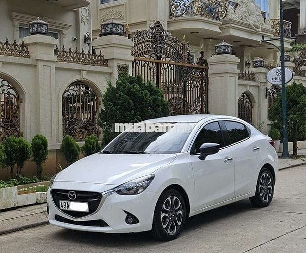 Mazda 2 2015 1.5 Skyactive xe đẹp gas tốti