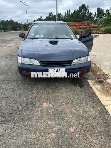 Honda Accord 1995 2.2 MT - 500000 km