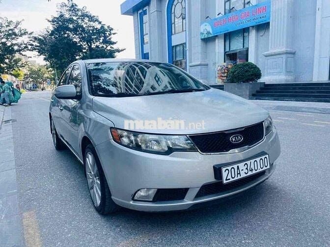 kia Fote nhập khẩu số tự động bản đủ