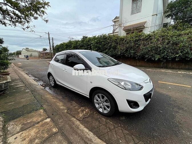 Mazda 2 2012 - 130000 km