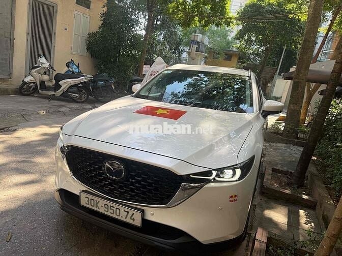 Mazda CX 5 2024 Luxury 2.0 AT - 49000 km