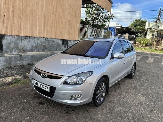 Hyundai i30 2010 CW 1.6 AT - 110000 km