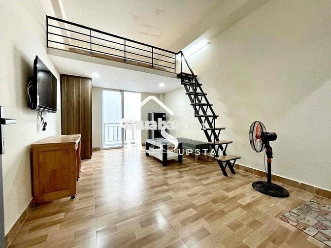 Duplex ban công giá rẻ ngay Hoàng Sa Quận 3, phí rẻ cho sinh viên