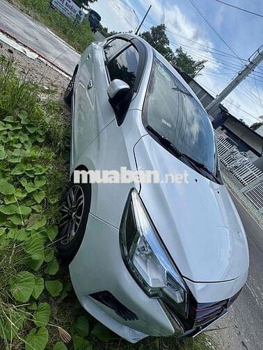 Mitsubishi Attrage CVT Premium Trắng 80.000km