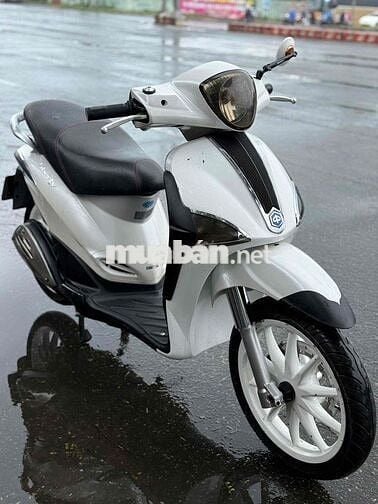 Piaggio Liberty Trắng