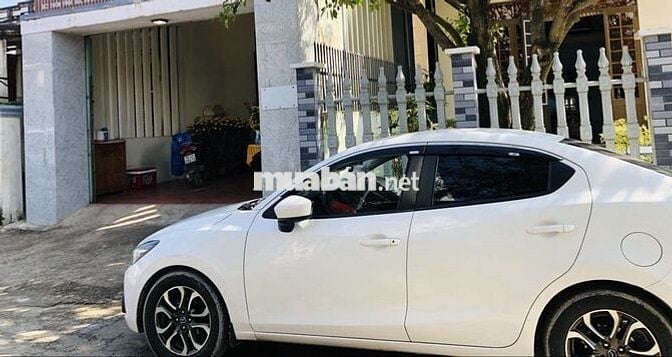 Mazda 2 2016  - 100000 km