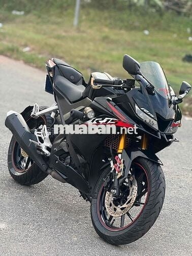 yamaha- R15 v3 bs 43