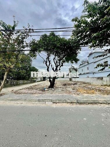 ĐẤT MẶT TIỀN TRƯỜNG CHINH VỊ TRÍ KINH DOANH BUÔN BÁN SẦM UẤT