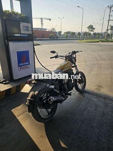 Yamaha FZS 150 V1 tracker.