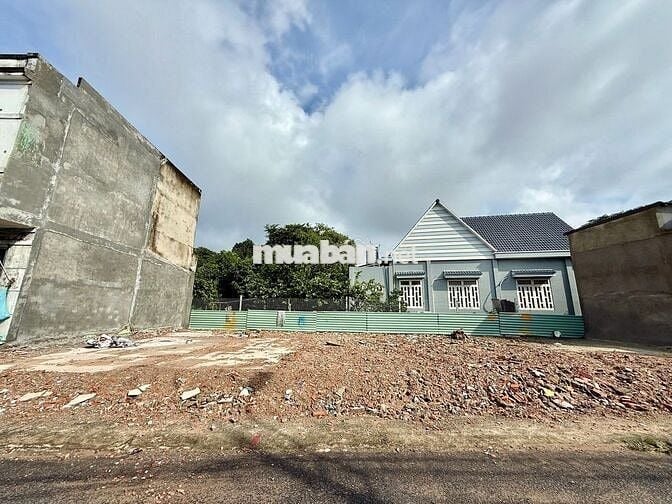 BÁN NHANH LÔ ĐẤT SIÊU ĐẸP 480TR NGANG 11M PHÙ HỢP KINH DOANH, BUÔN BÁN