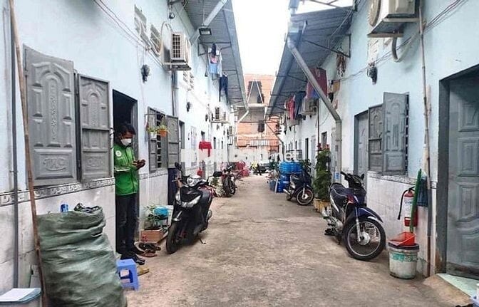 Bán Dãy Trọ 20 Phòng, Thu Nhập 450 Triệu/Năm, Sổ Hồng Riêng, Giá 3 Toi