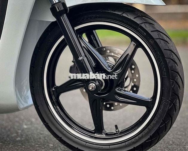 SH150i 2018 ABS full Ý chính chủ giấy tờ đầy đủ.