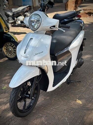 Yamaha Janus 2019 Smartkey Trắng