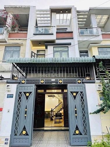 Bán gấp nhà 68.9m², Tôn Đản, P15, Q4 .Gần cầu Ông Lãnh, hẻm 5m, sổ sẵn