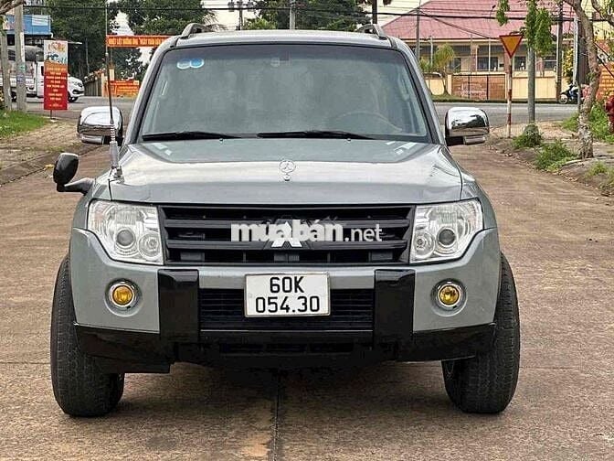 Mitsubishi Pajero 2007 số sàn 4x4 thểthao mạnh mẽ