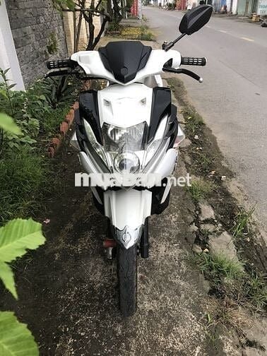 Yamaha novo 5 Fi máy zin màu trắng