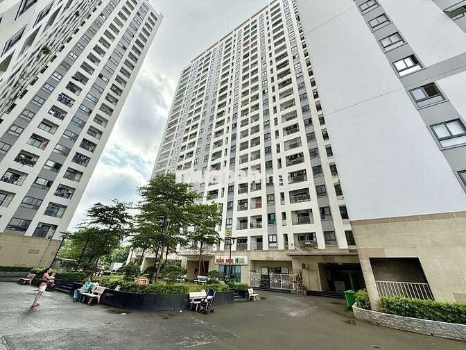 Bán gấp Chung cư Hòa Bình, 3 PN, 85m2 rẻ nhất thị trường chỉ 2,4 tỷ