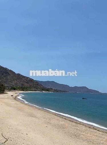 NHÀ BÁN Full thổ cư Cách biển 1km