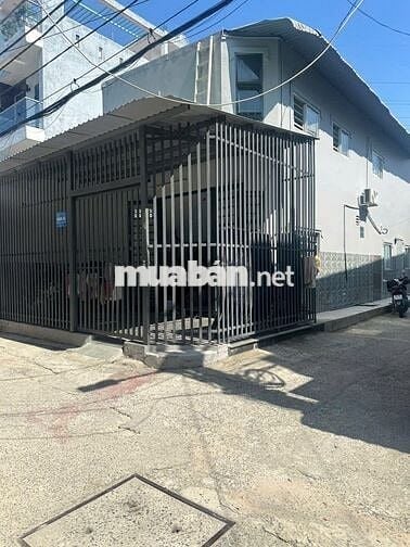 Gấp bán nhà HXT DT 6*16m, giá nhỉnh 5 tỷ, Nguyễn Văn Quá Q12.