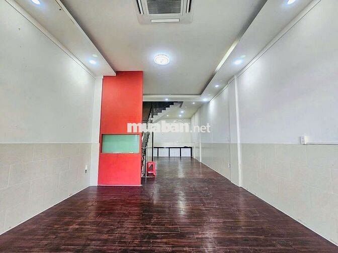 Cho thuê nhà ở và mặt tiền kinh doanh