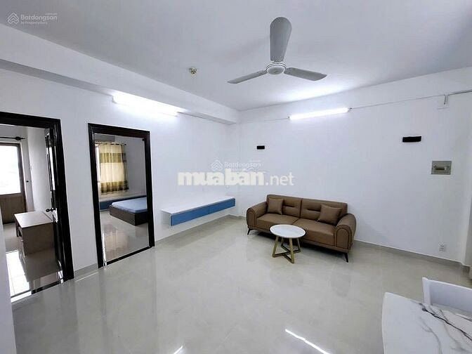 Cần bán căn hộ chung cư Khánh hội 1, 2PN, nhà đẹp, view Quận 1