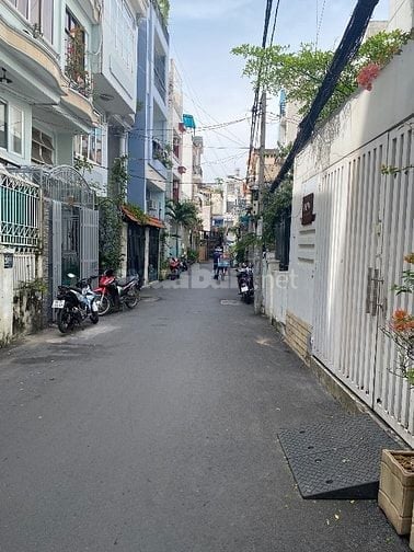 BÁN NHÀ HẺM ĐƯỜNG THẠCH THỊ THANH, QUẬN 1