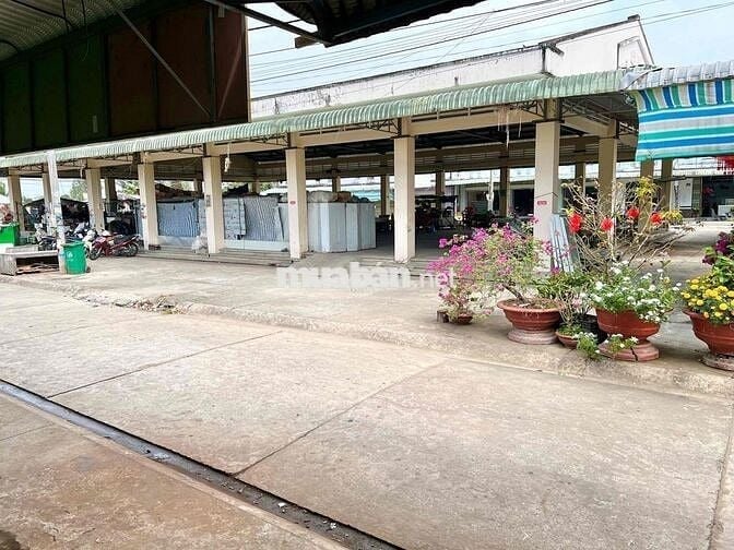 NHÀ CẤP 4 CHỢ VĨNH BIÊN - NGÃ NĂM SÓC TRĂNG