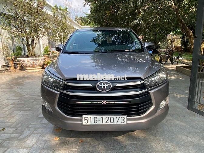 Toyota Innova 2017 2.0E - 140000 km