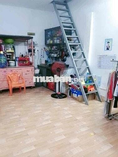 cần pass lại phòng trọ đang ở, do nhu cầu về quê gấp