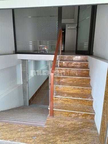 CHÍNH CHỦ CHO THUÊ NHÀ 5 TẦNG LÀM VĂN PHÒNG TẠI KHU  PHÚ DIỄN