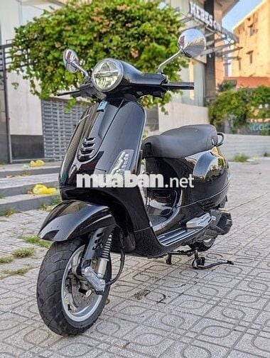 Piaggio Vespa LX 125 iGet Đen 2019