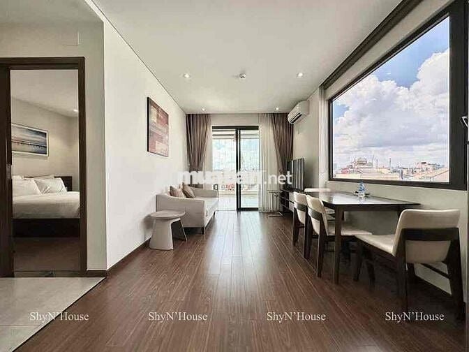 CHDV full nội thất, cực rộng, ban công cử sổ ngay gần sân bay TSN