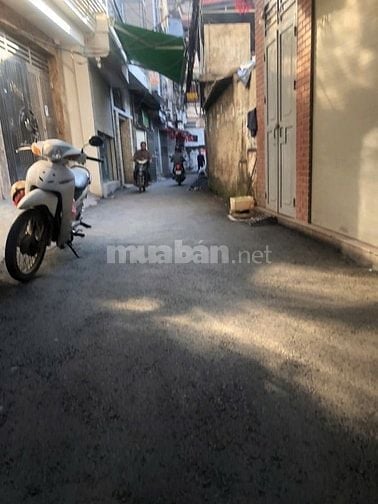 Mình chủ nhà cần bán chdv 8 tầng thang máy ngõ kinh doanh 