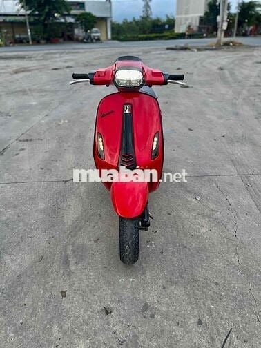 Cần bán Vespa Sprint Zin đẹp keng ( chính chủ )